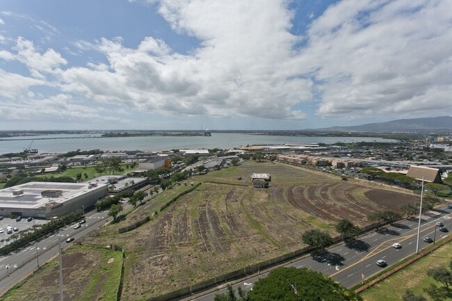Building Photo - 1 Bed 1 Bath 1 Parking in Lele Pono - spectacular unobstructed view of Pearl Harbor!