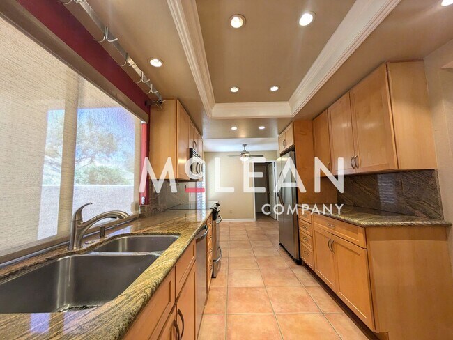 Primary Photo - 2 Bedroom 2 Bathroom in South Palm Desert ...