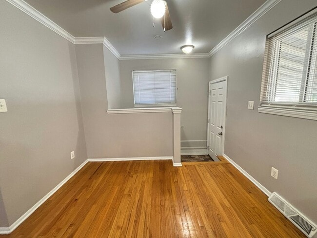 Building Photo - 1760 E Harry Ave