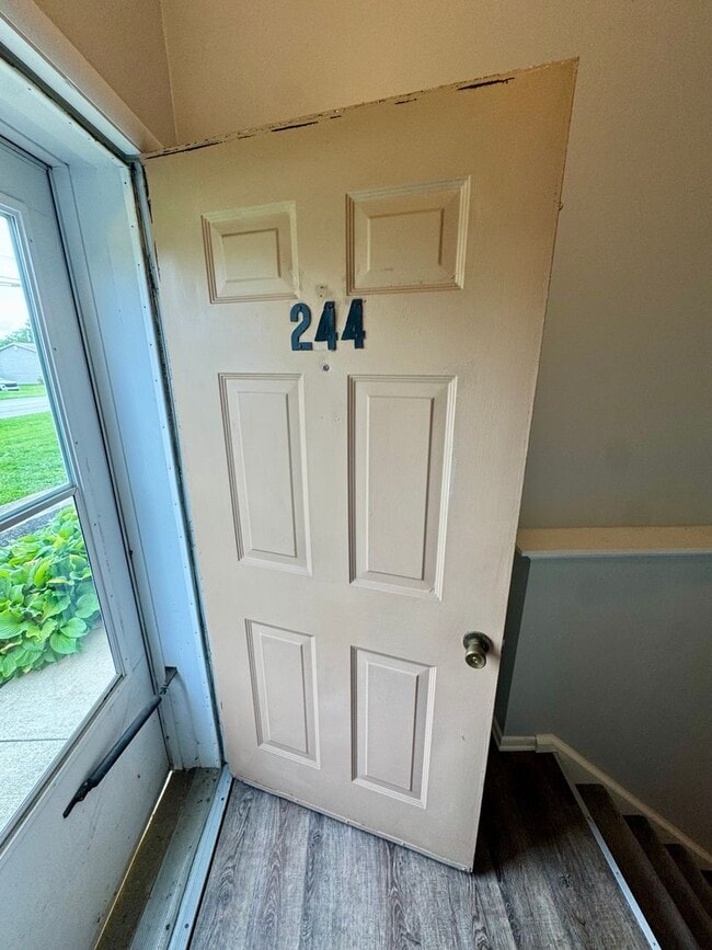 Building Photo - Charming 2 Bed 1 Bath in Cranberry!
