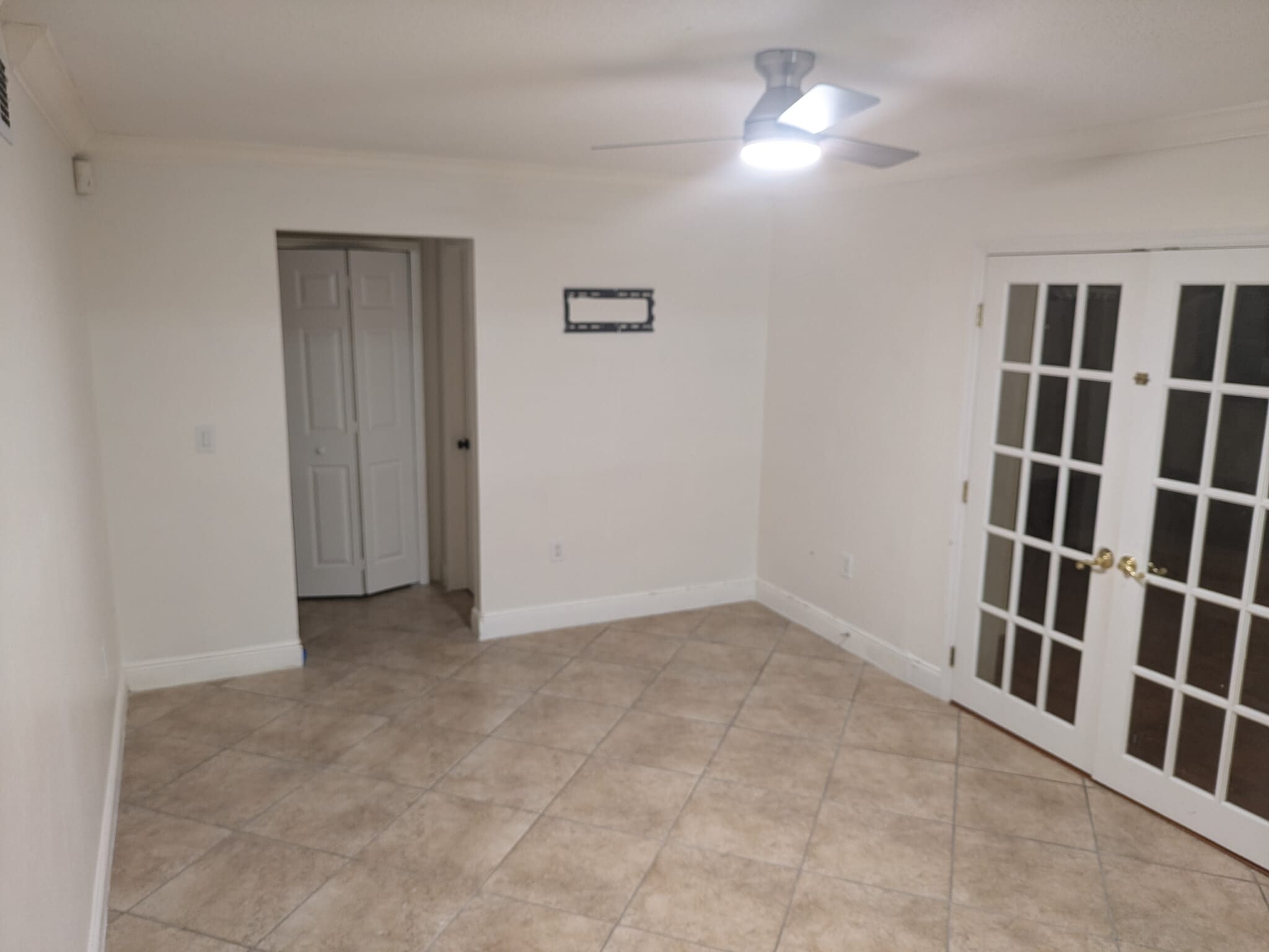 Building Photo - 8021 Sandberry Blvd