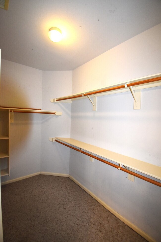 Building Photo - 1117 Malone St