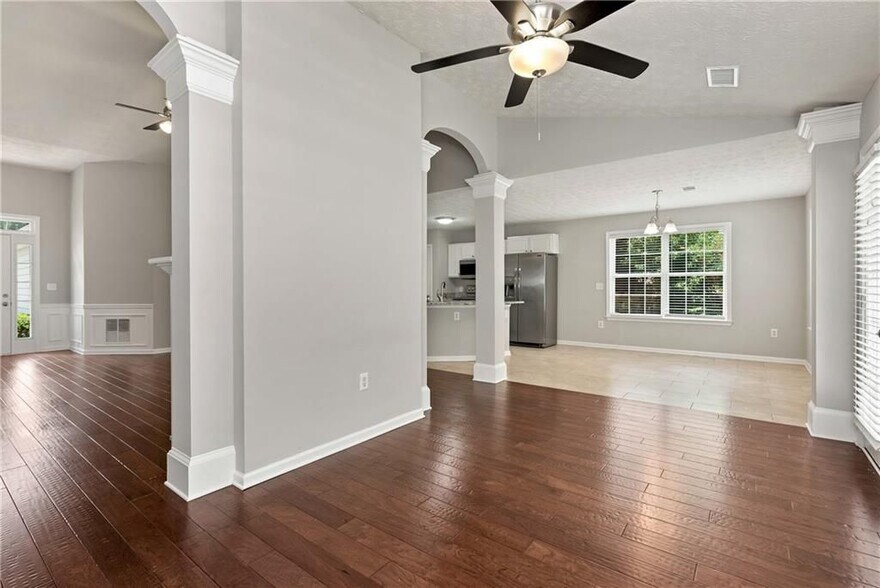 Building Photo - 1480 Ridgemill Terrace NE