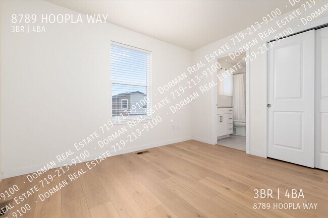 Building Photo - 8789 Hoopla Way