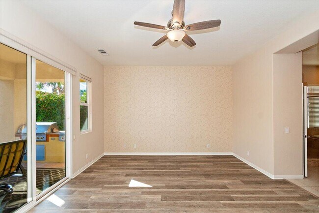 Building Photo - 80215 Queensboro Dr