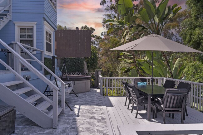 Building Photo - 1072 Johnson Ave