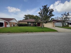 Building Photo - 8811 Seeley Ln