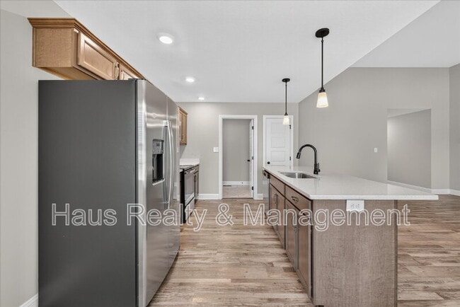 Building Photo - 1280 Cardinal Creek Dr