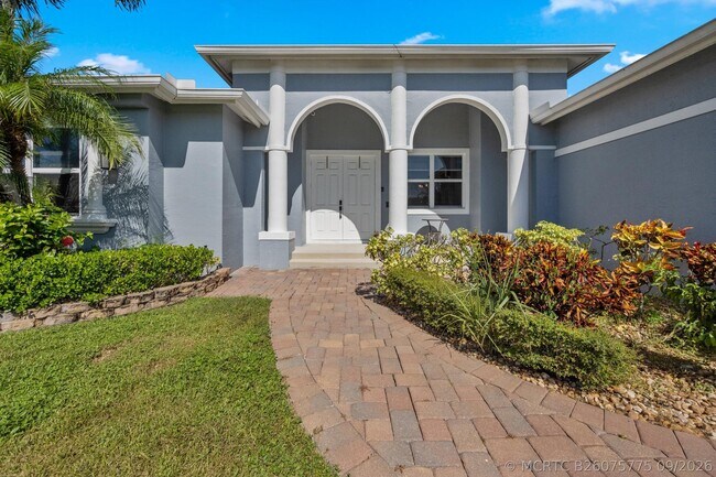 Building Photo - 2926 Dovedale Ct