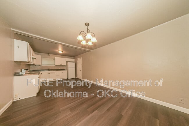 Building Photo - 1309 NW 38th St