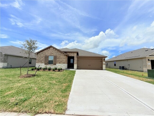 Primary Photo - 1116 Zeus Dr