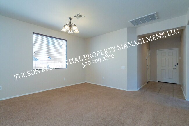 Building Photo - 10730 E Orchid Cactus Ln