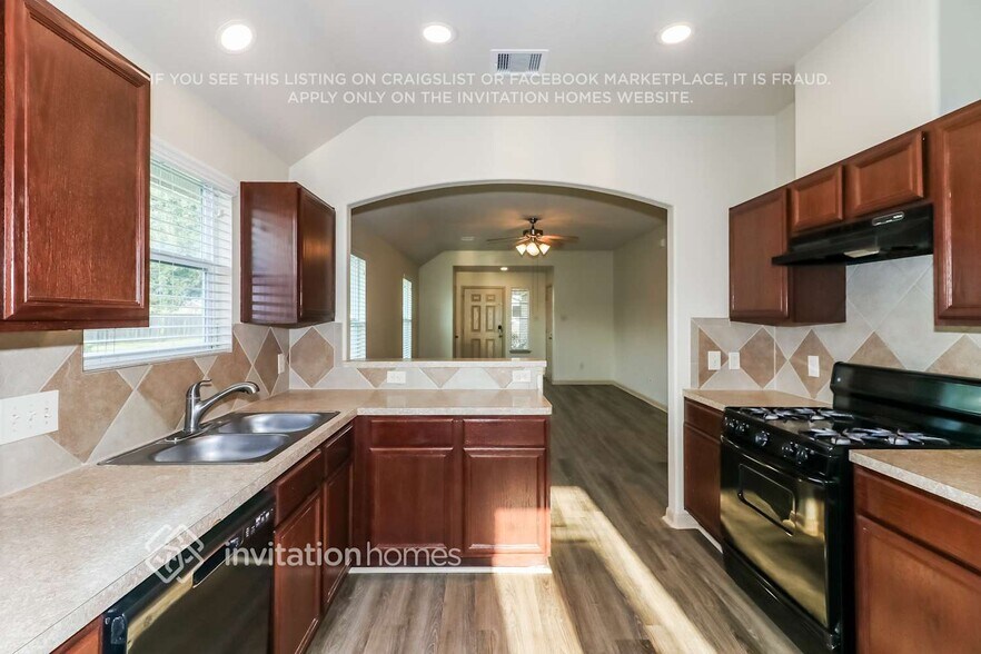 Building Photo - 931 Frontera Ct
