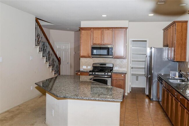 Building Photo - 15911 Lost Anchor Way Ln