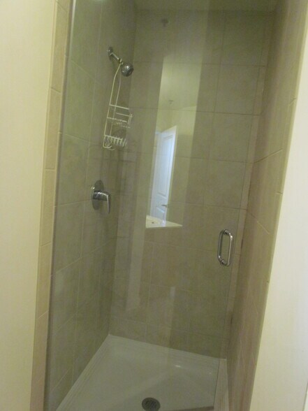 Building Photo - 1400 S Michigan Ave