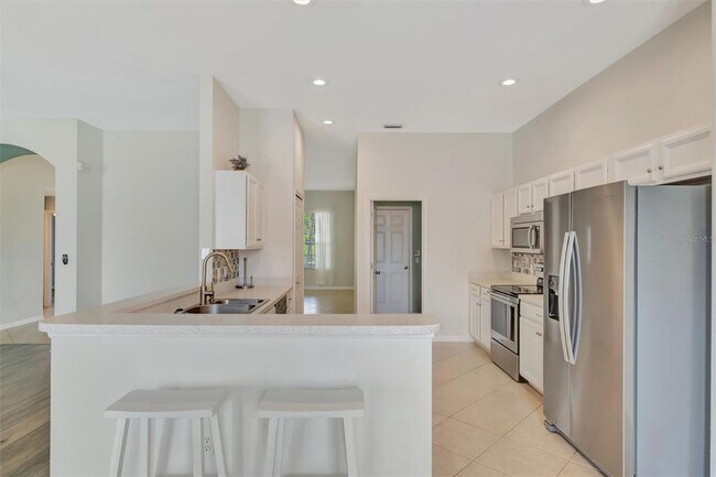 Building Photo - 4802 Bookelia Cir