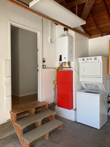Building Photo - 1631 18th St