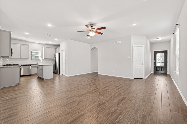 Building Photo - 8415 Chesney Trl