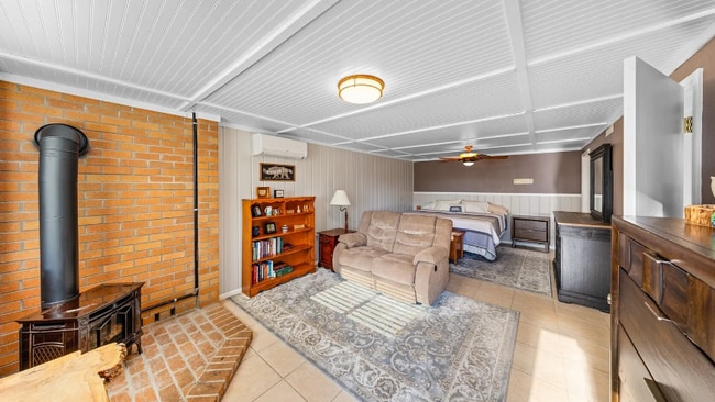 Building Photo - 1372 Orchard Loop