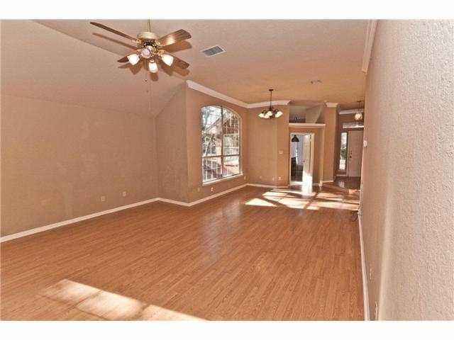 Building Photo - 5913 Shanghai Pierce Rd