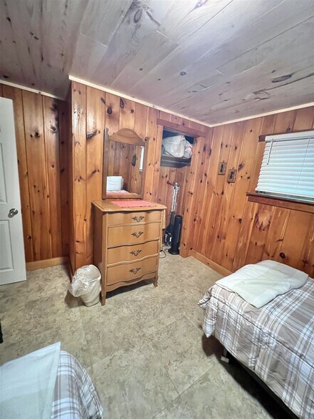 Building Photo - 116 Salmon Point Rd