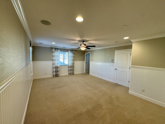 Building Photo - Beautiful Home in Lincoln! - 27 E Street