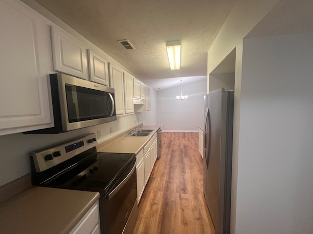 Building Photo - 513 Meadowland Ct