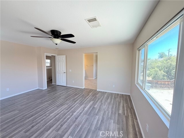 Building Photo - 990 Garrett Way
