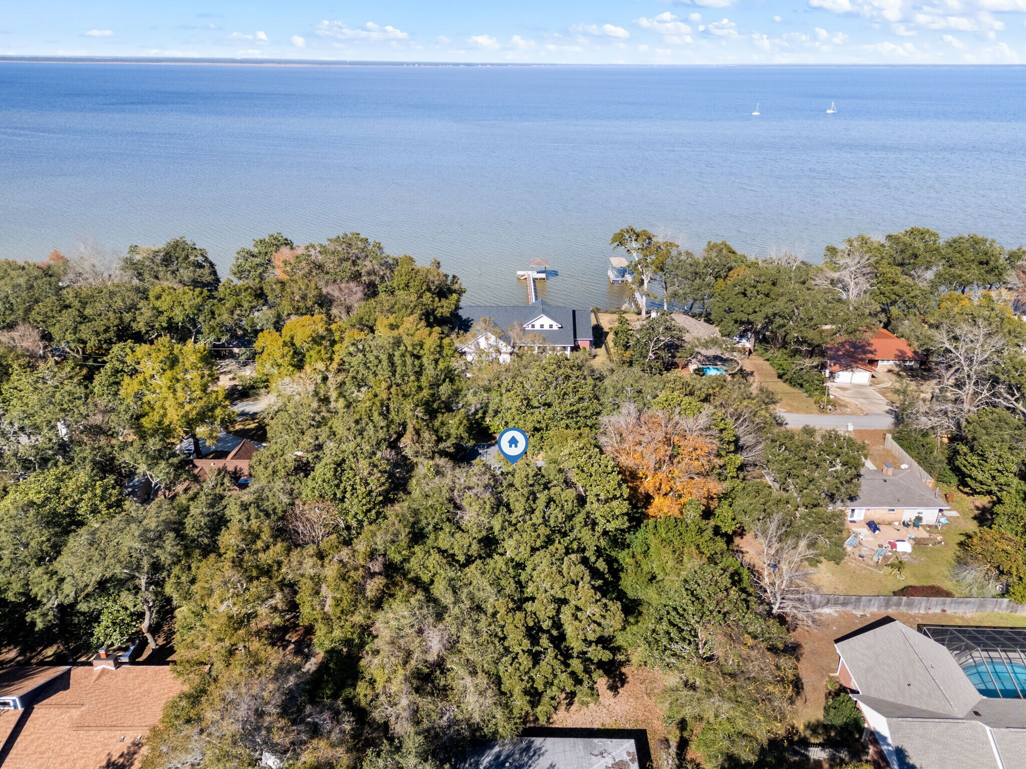 Building Photo - 4139 Sandy Bluff Dr W