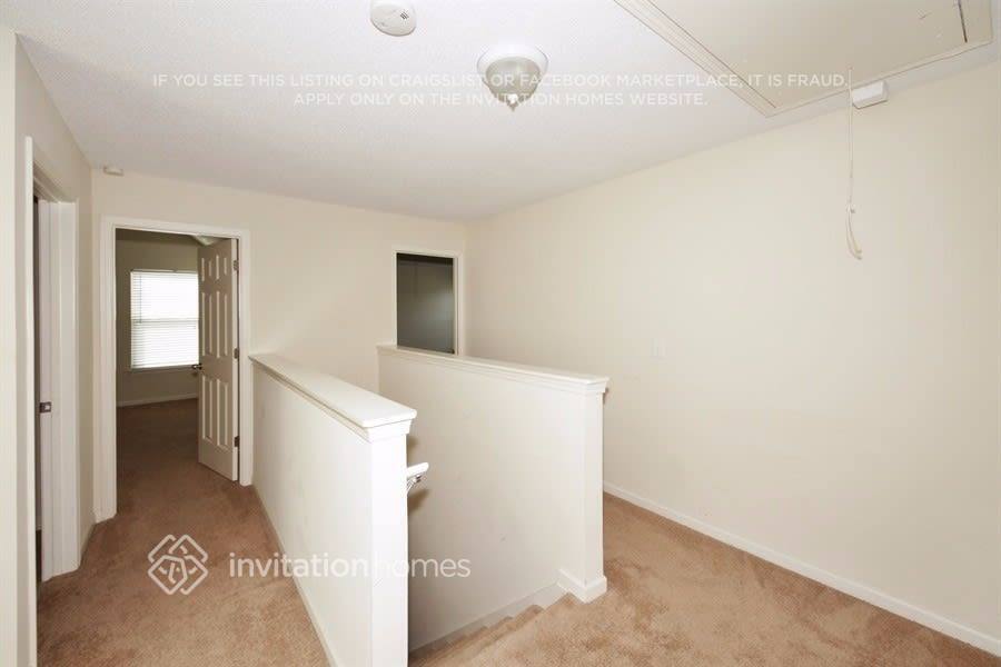 Building Photo - 4838 Bryant Dr