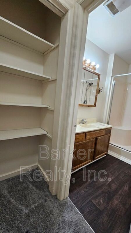 Building Photo - 3812 Marcom St
