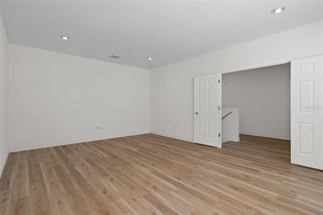 Building Photo - 16030 Bella Woods Dr