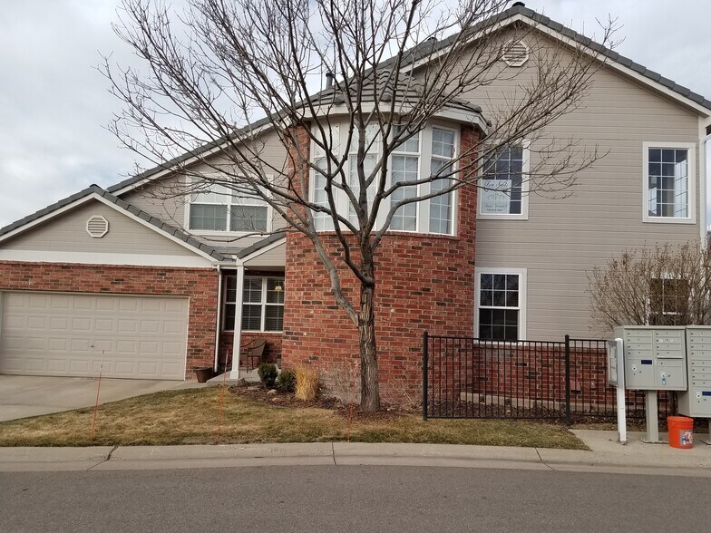 Building Photo - 9484 Southern Hills Cir.