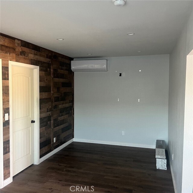 Building Photo - 7239 Sterling Ave