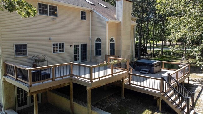 Building Photo - 113 Lighthouse Ln