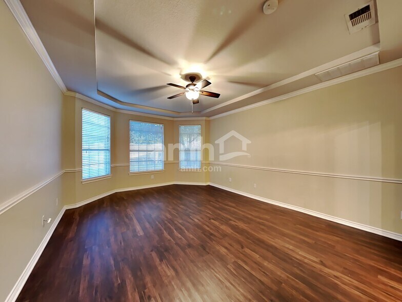 Building Photo - 1414 Monte Carlo Dr
