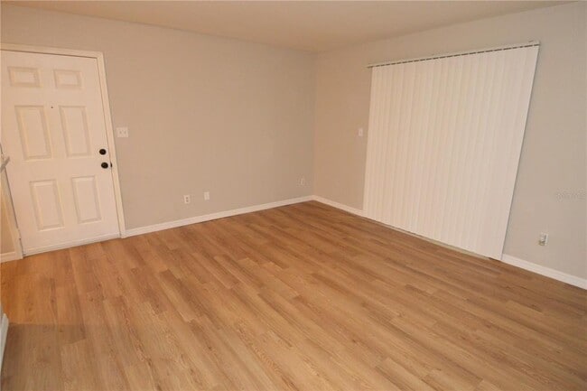 Building Photo - 1400 Gandy Blvd N