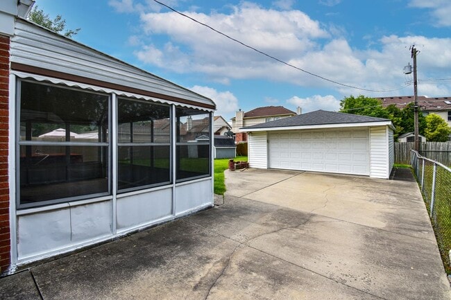 Building Photo - 33755 Newport Dr