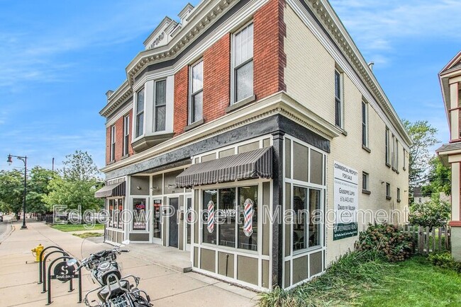 Primary Photo - 1153 Madison Ave SE