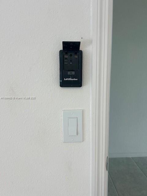 Building Photo - 271 Bottle Brush Dr