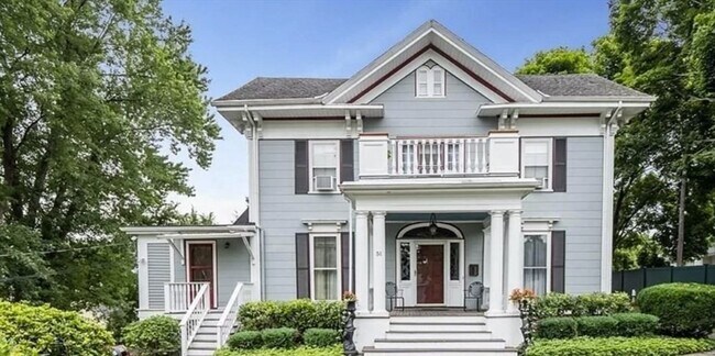 Building Photo - 51 Mt Vernon St