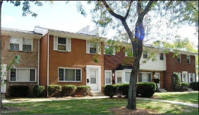 Building Photo - 2731 Glendale Ave