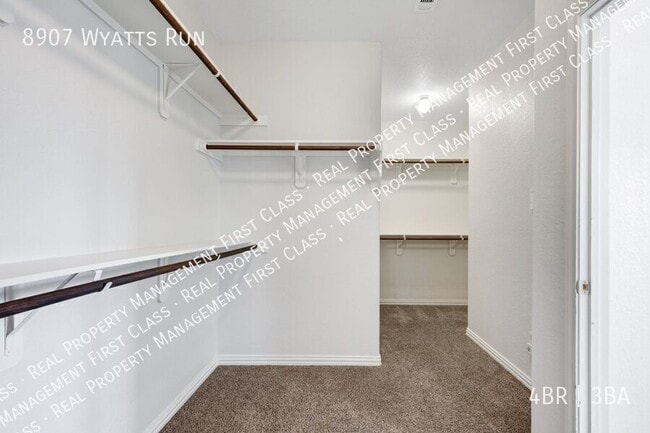 Building Photo - 8907 Wyatts Run-