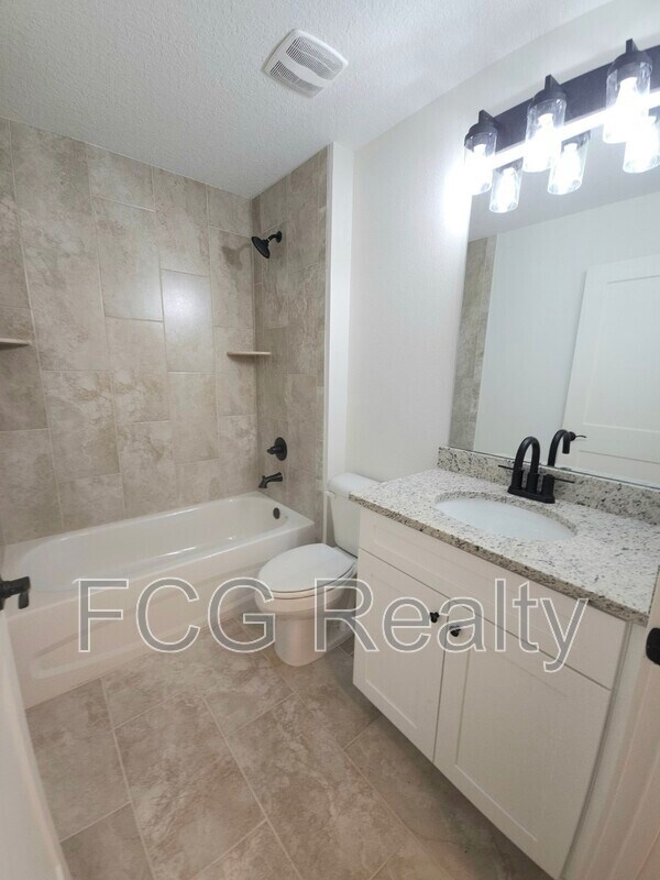 Building Photo - 7649 W Normandy Pl