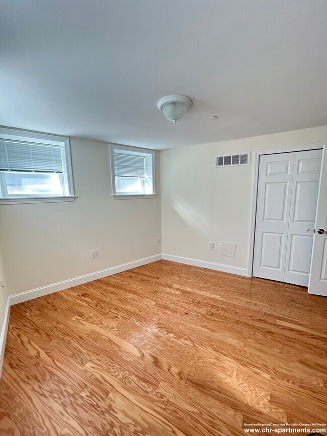 Building Photo - 1 Langdon St