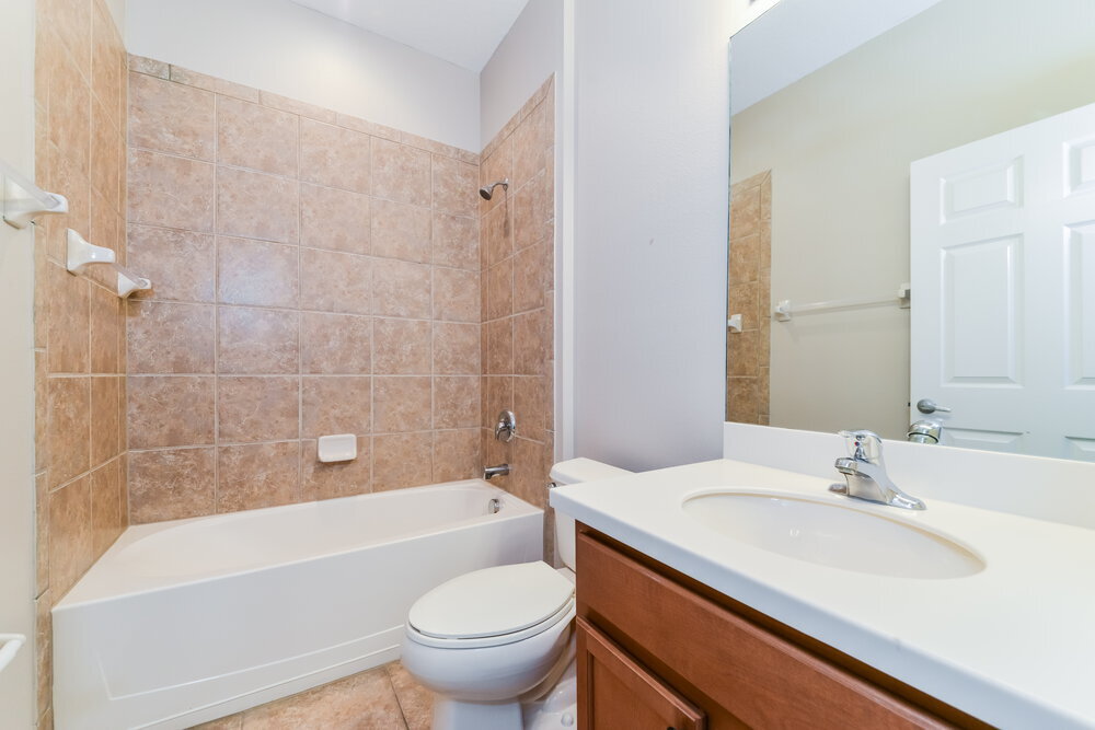 Building Photo - 901 Fern Leaf Dr