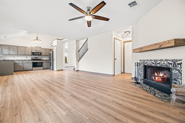 Building Photo - 6931 Quail Branch