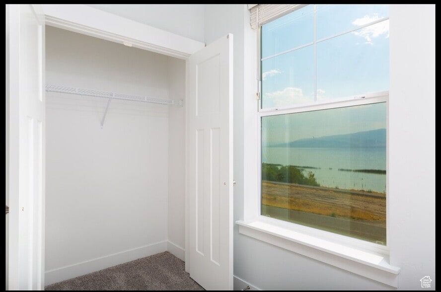 Building Photo - 527 N 360 W