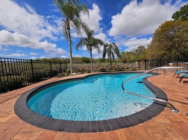 Building Photo - 9030 Bullrush Ct