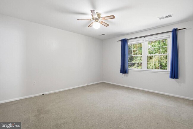 Building Photo - 9369 Tovito Dr